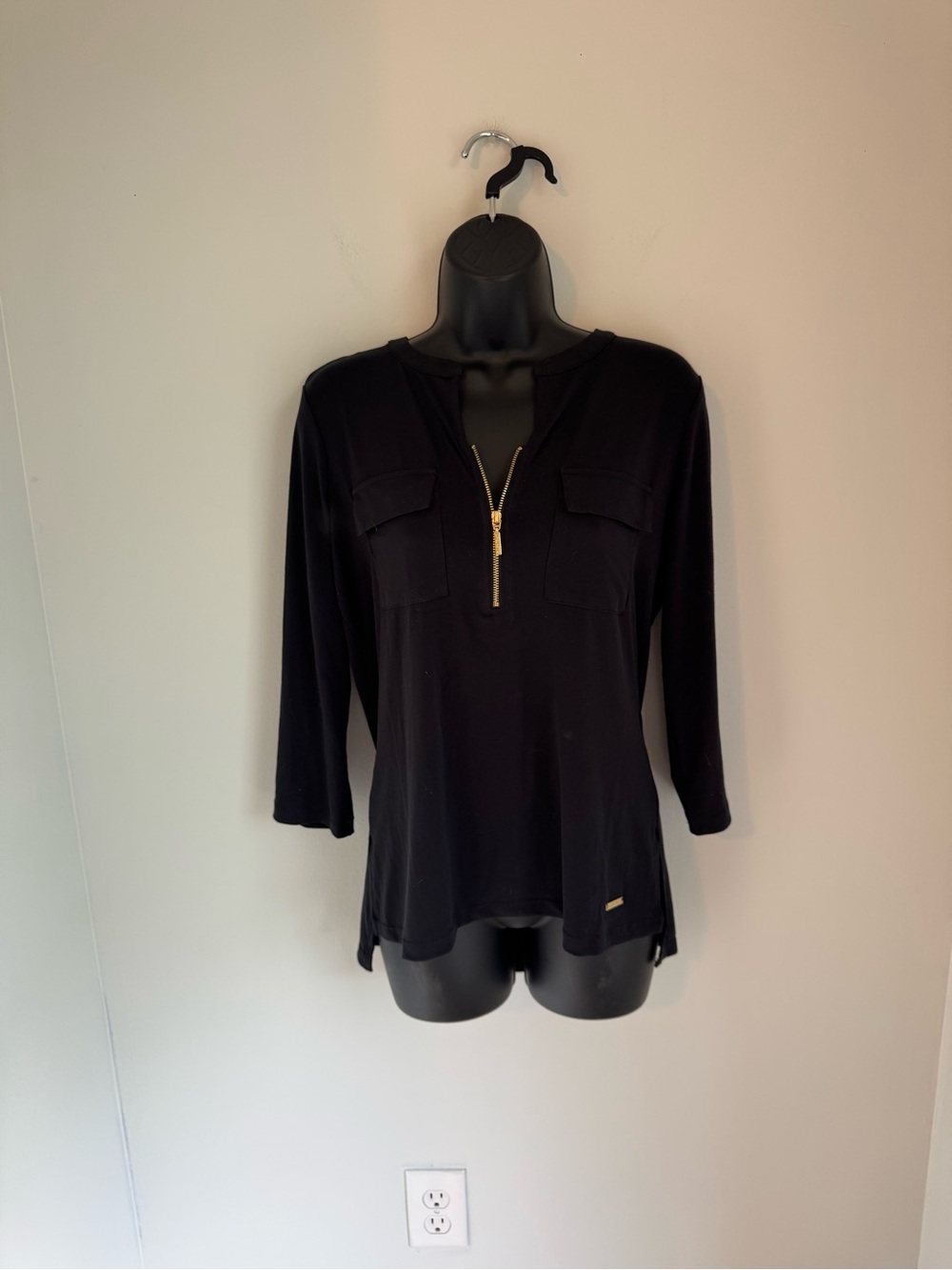 Ellen Tracy Black Zip-Front Blouse Size S